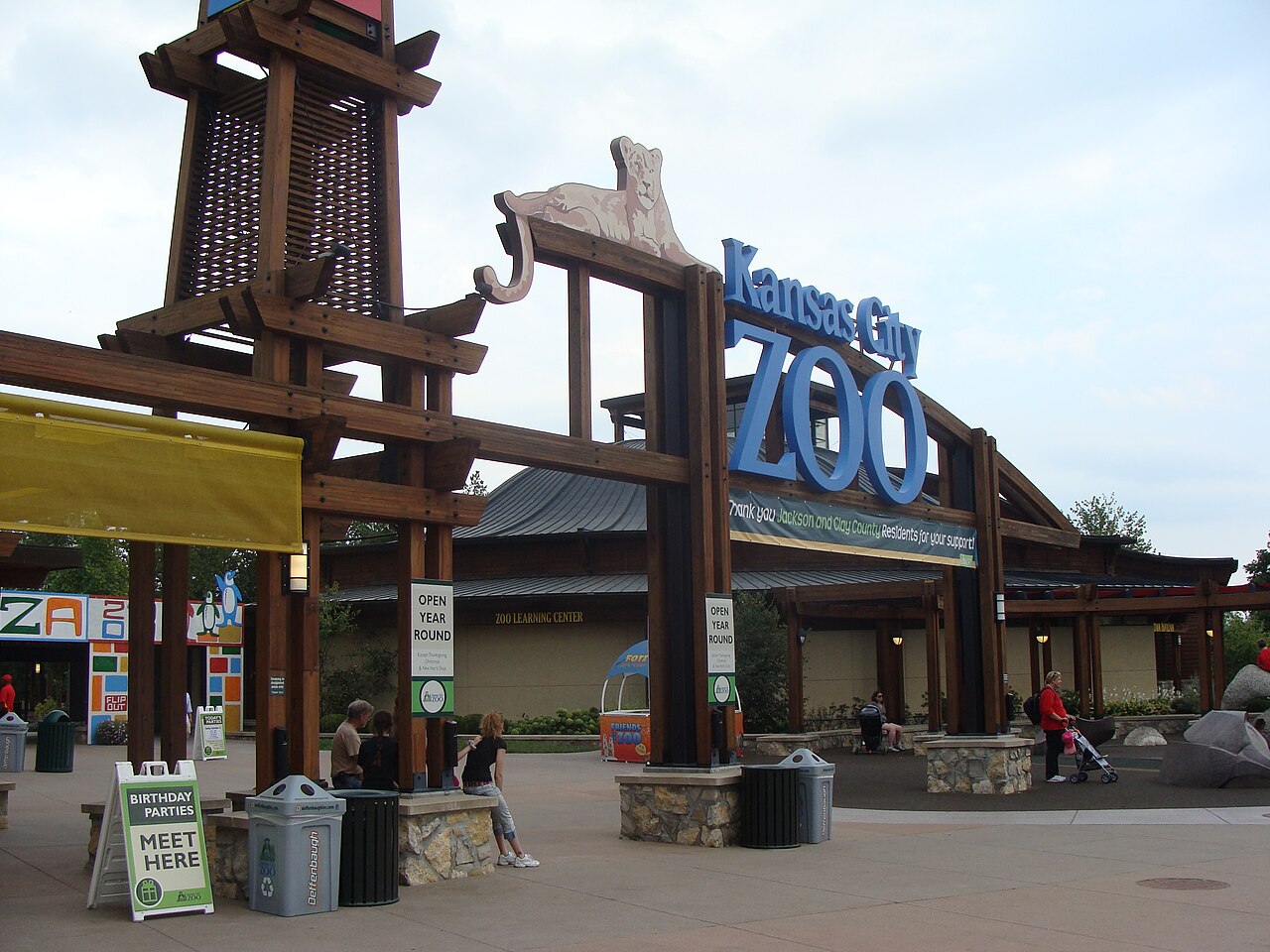 Kansas City Zoo: Over a Century of Growth and Innovation